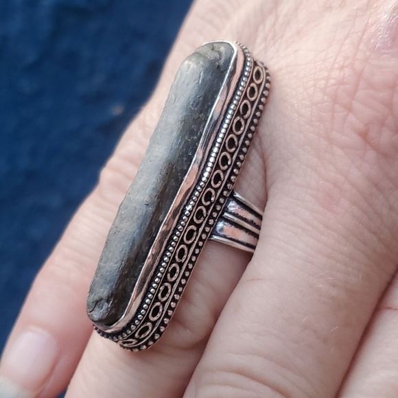 New Oversized Rough Kyanite 925 Silver Statement Ring. - Picture 2 of 13